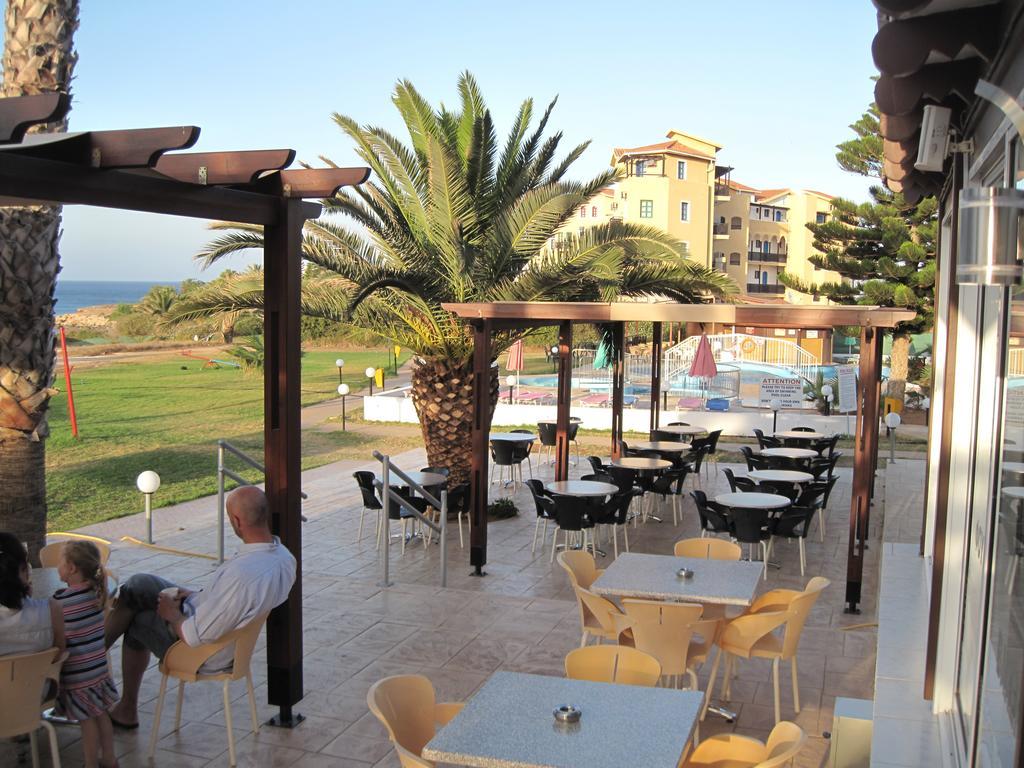 Astreas Beach Hotel Apartments Protaras Dış mekan fotoğraf