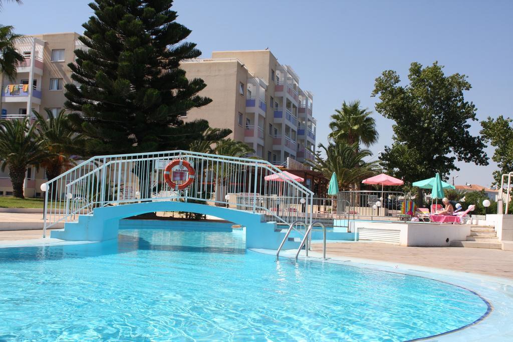 Astreas Beach Hotel Apartments Protaras Dış mekan fotoğraf