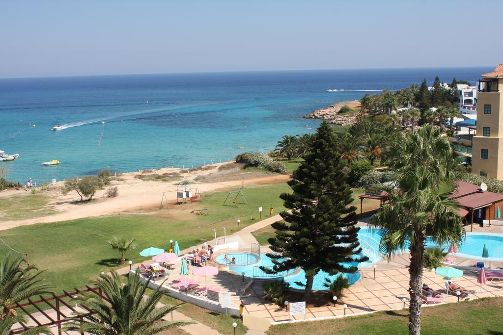 Astreas Beach Hotel Apartments Protaras Dış mekan fotoğraf