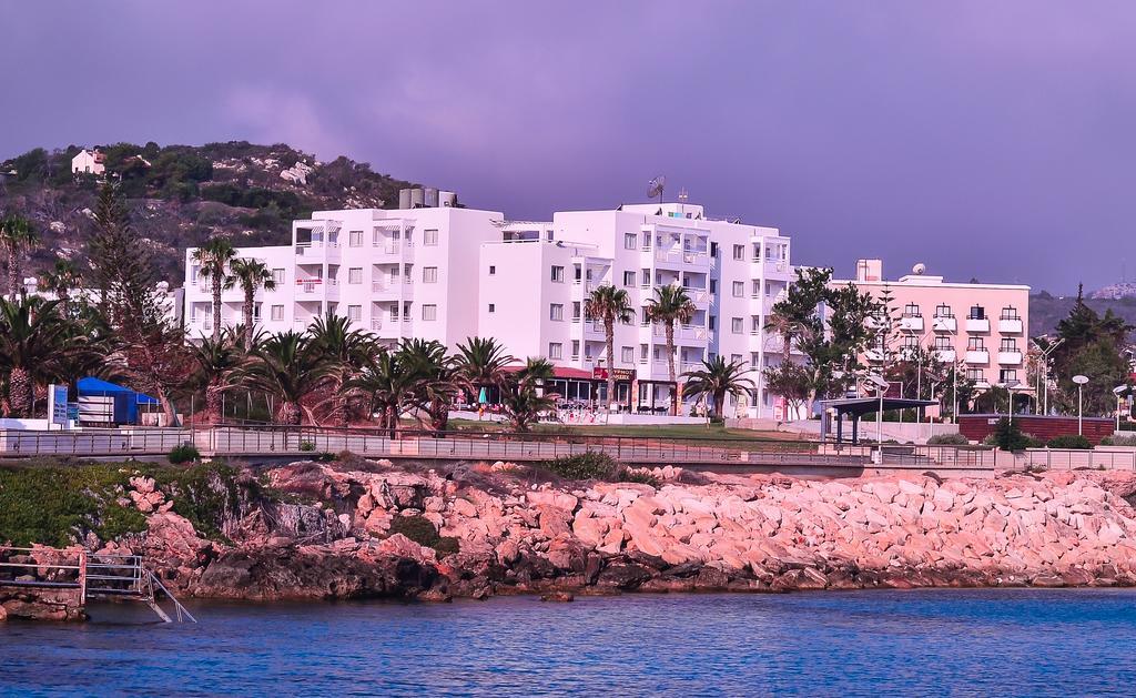 Astreas Beach Hotel Apartments Protaras Dış mekan fotoğraf