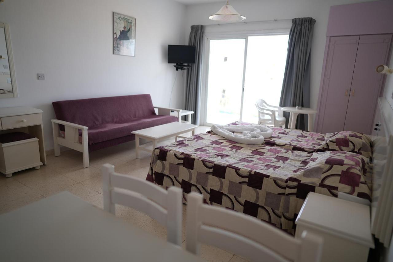 Astreas Beach Hotel Apartments Protaras Dış mekan fotoğraf