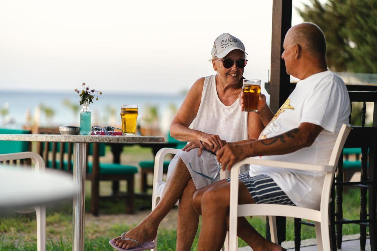 Astreas Beach Hotel Apartments Protaras Dış mekan fotoğraf
